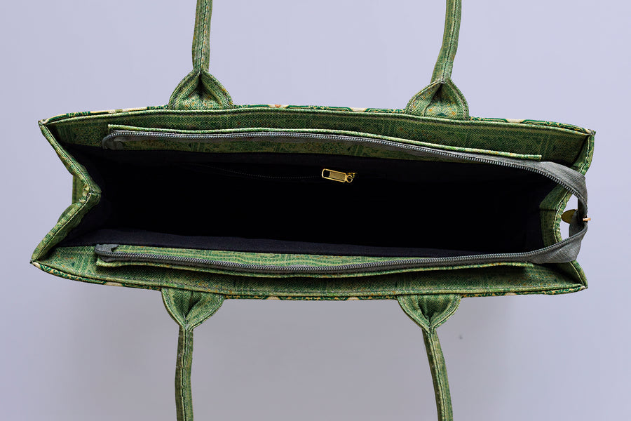 ROYAL OASIS TOTE