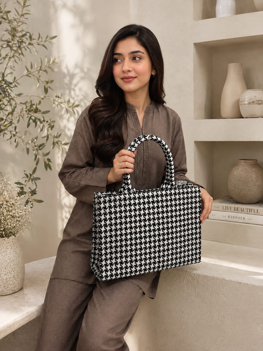 HOUNDSTOOTH