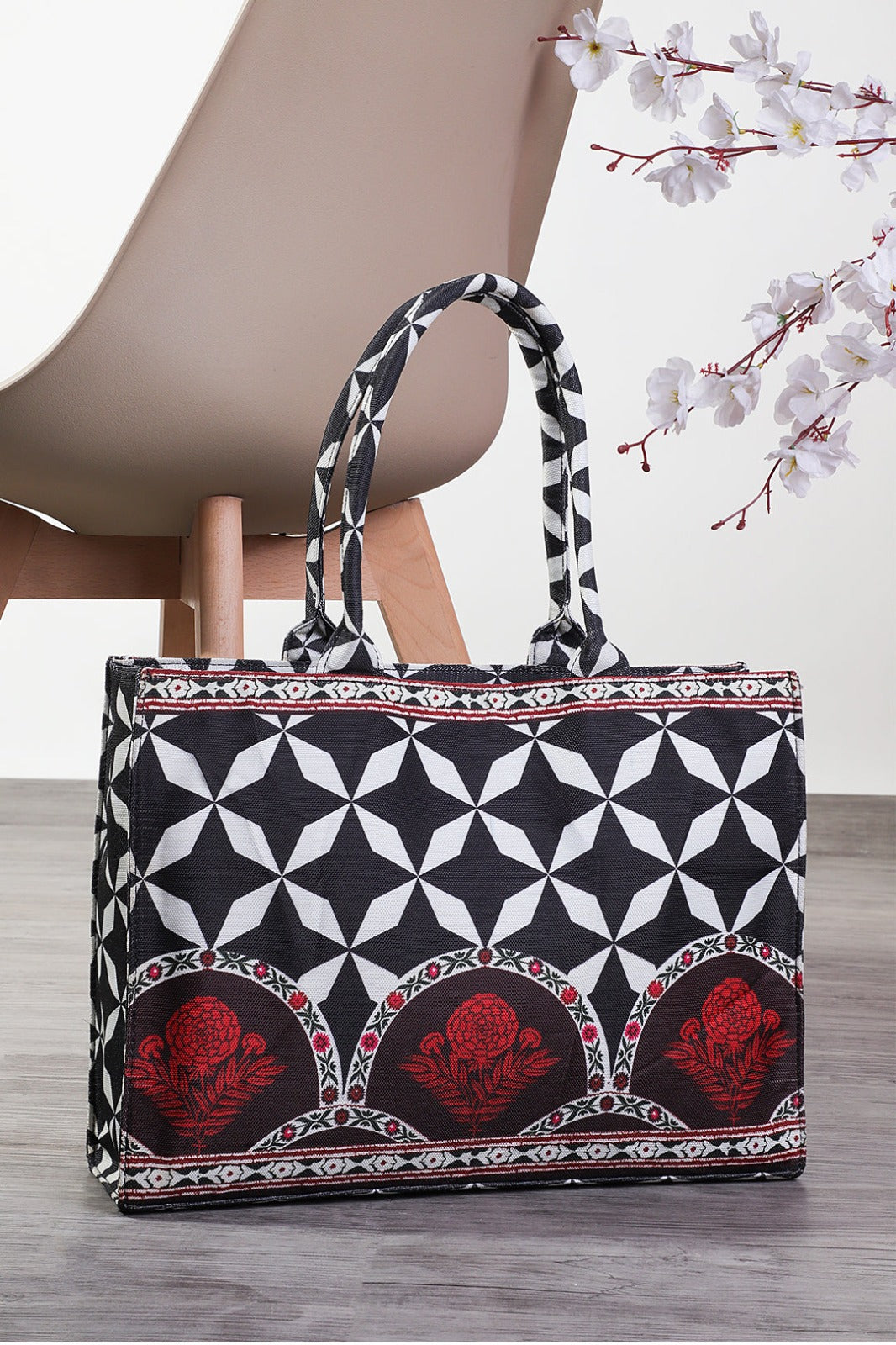 FLORAL GEO TOTE