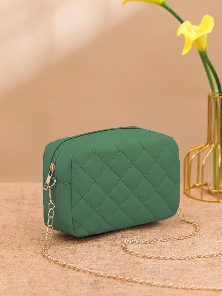 PURE CHIC