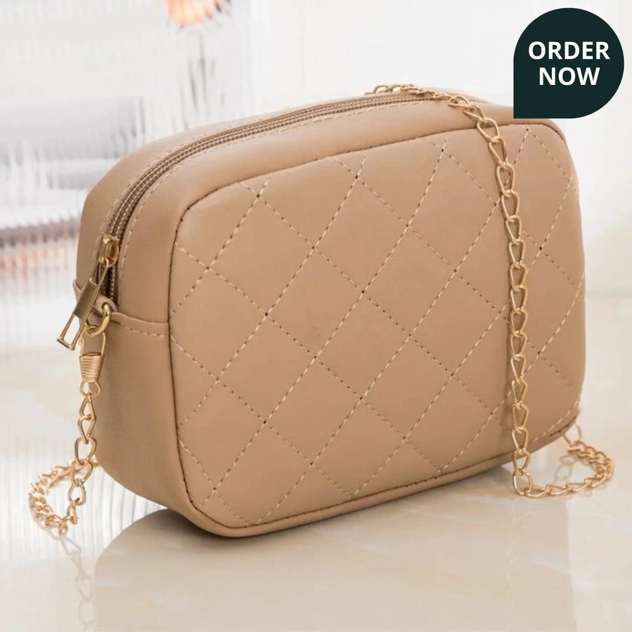 PURE CHIC