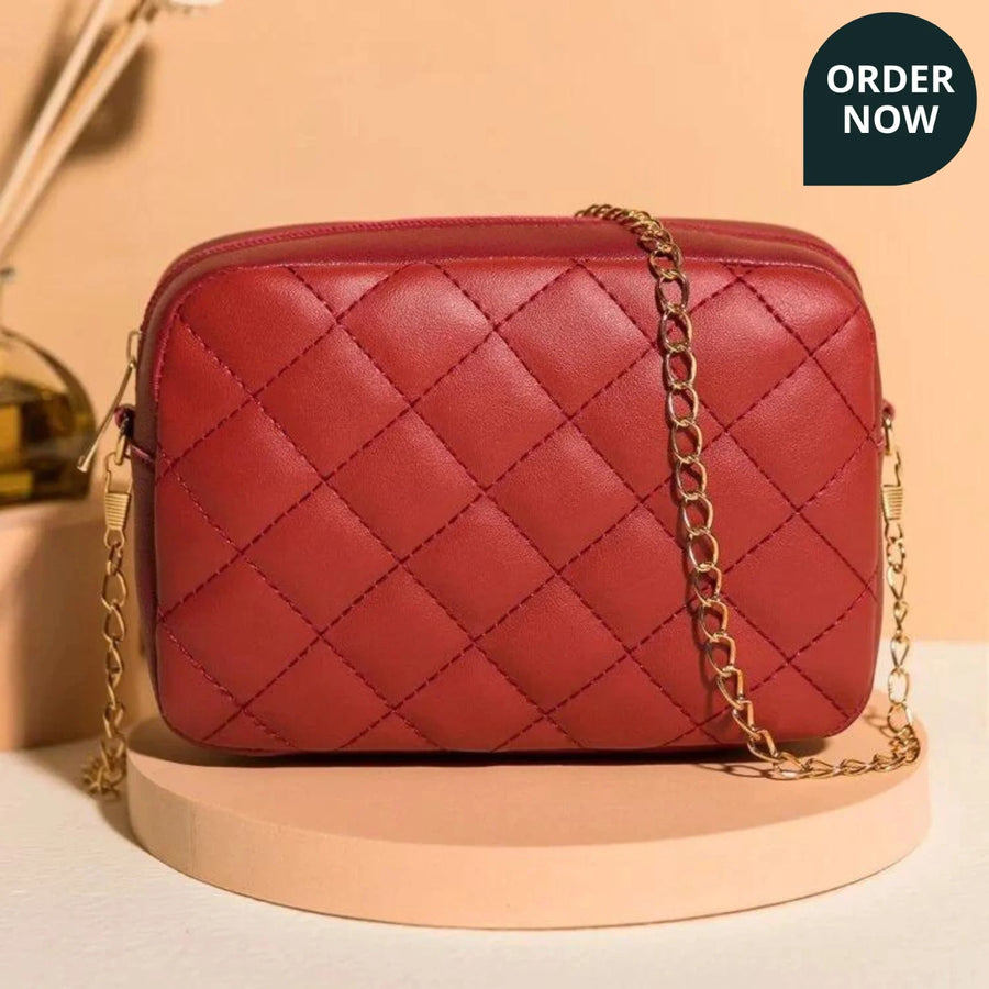 PURE CHIC