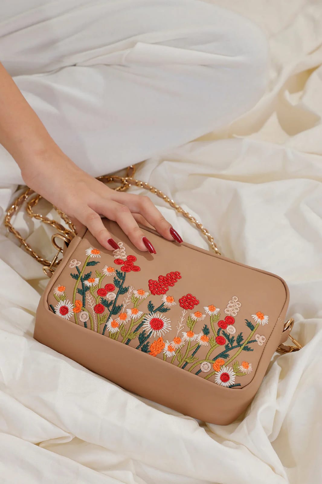 ELAN CARRY CARAMEL BISS