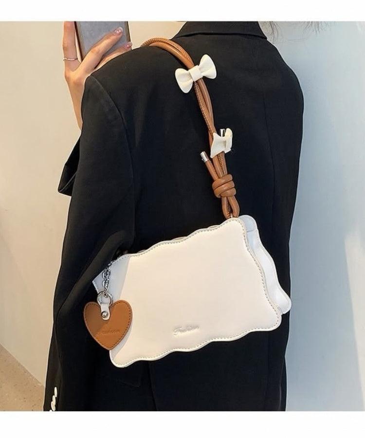 HEART CHARM HANDBAG